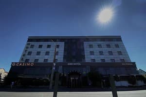 Abri Hotel 39