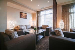 Abri Hotel 11