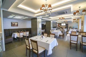 Abri Hotel 23