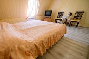 Отель Байкал. Стандарт двухместный с двухспальной кроватью 6