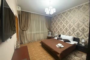 Дворянский 25