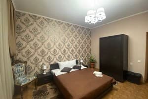 Дворянский 26