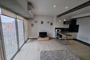 на Александра Поля 2